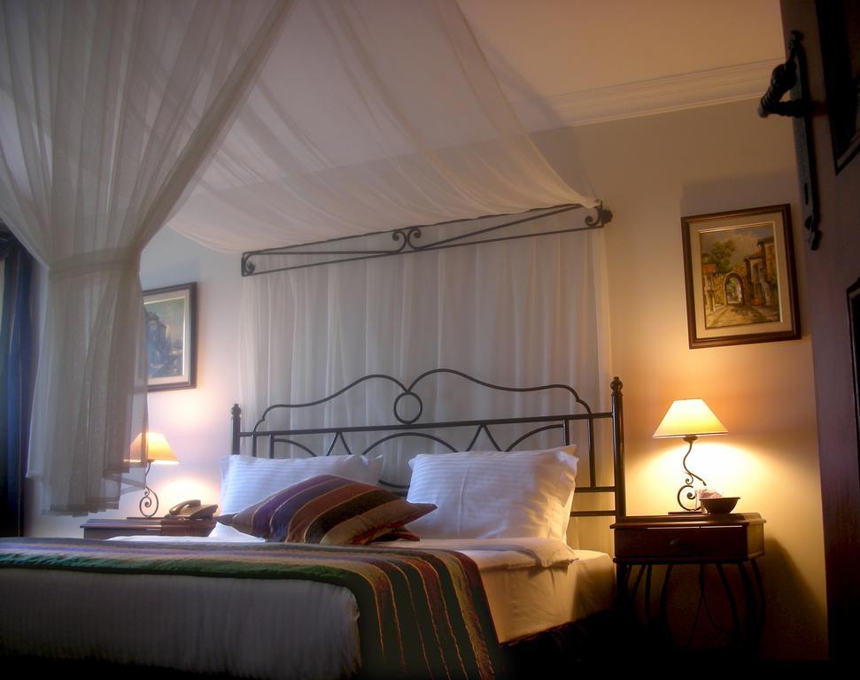 Maris Butik Hotel Turunc Szoba fotó